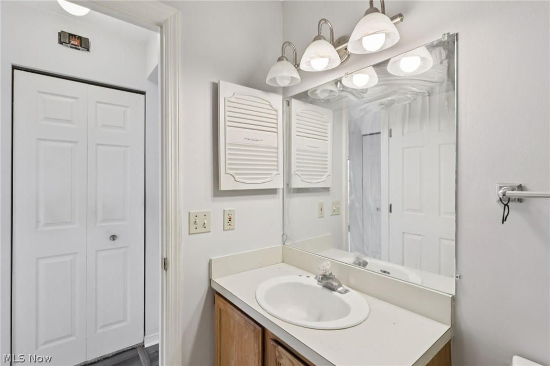 Settlers Village Condo - Residential