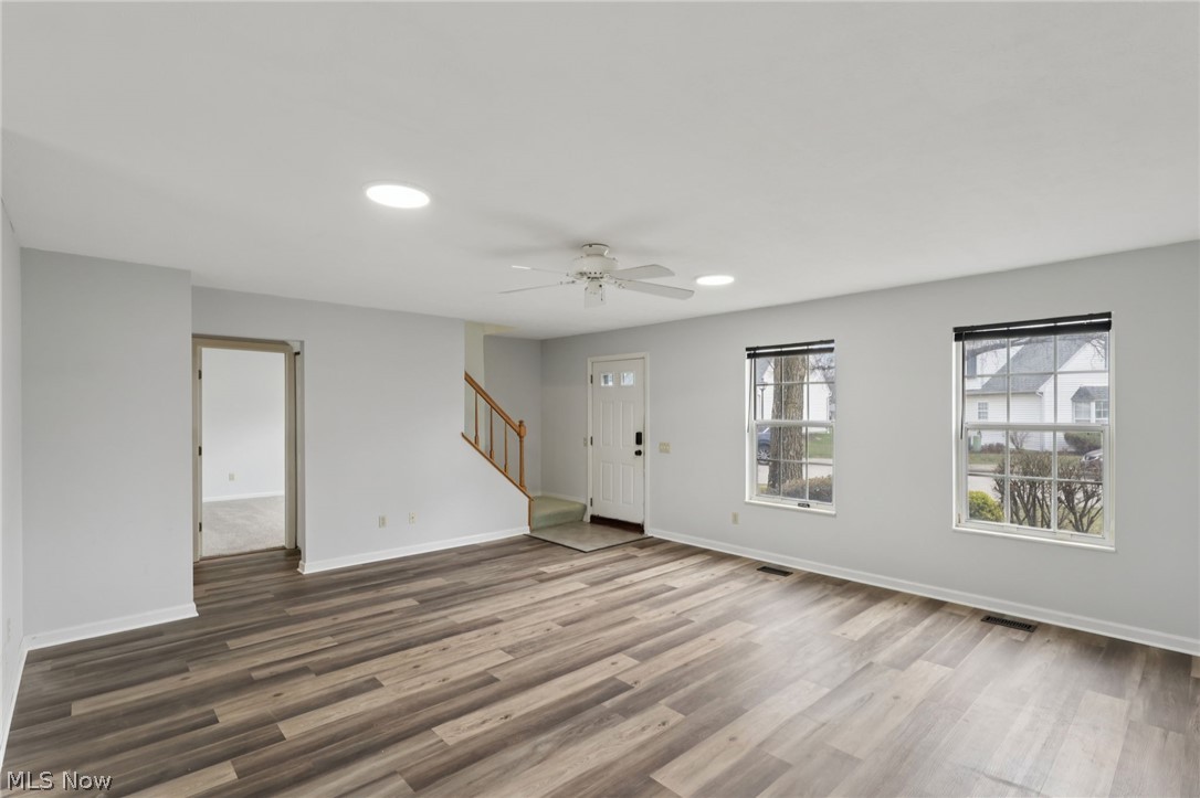 Settlers Village Condo - Residential