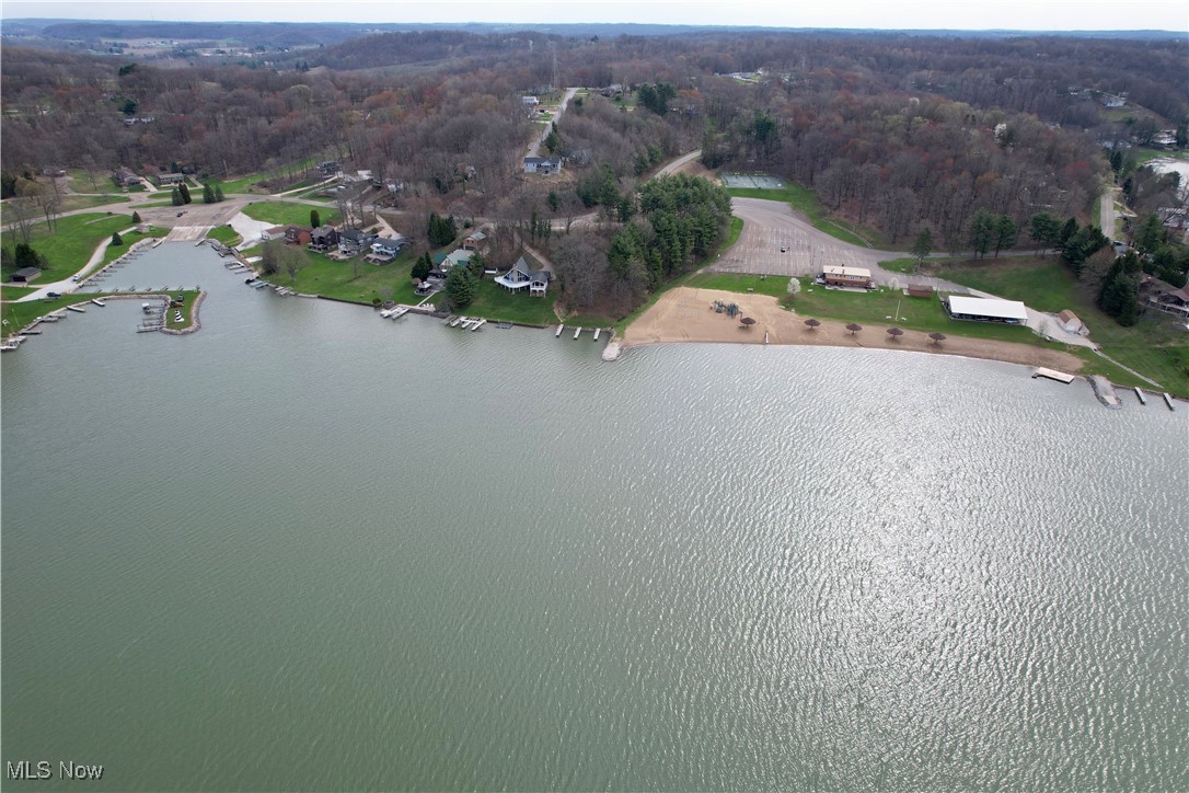 36 Choctaw Trail, Malvern, Ohio image 45