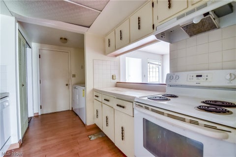 Tiny photo for 7982 Colonial Drive #C, Mentor, OH 44060 (MLS # 5209450)