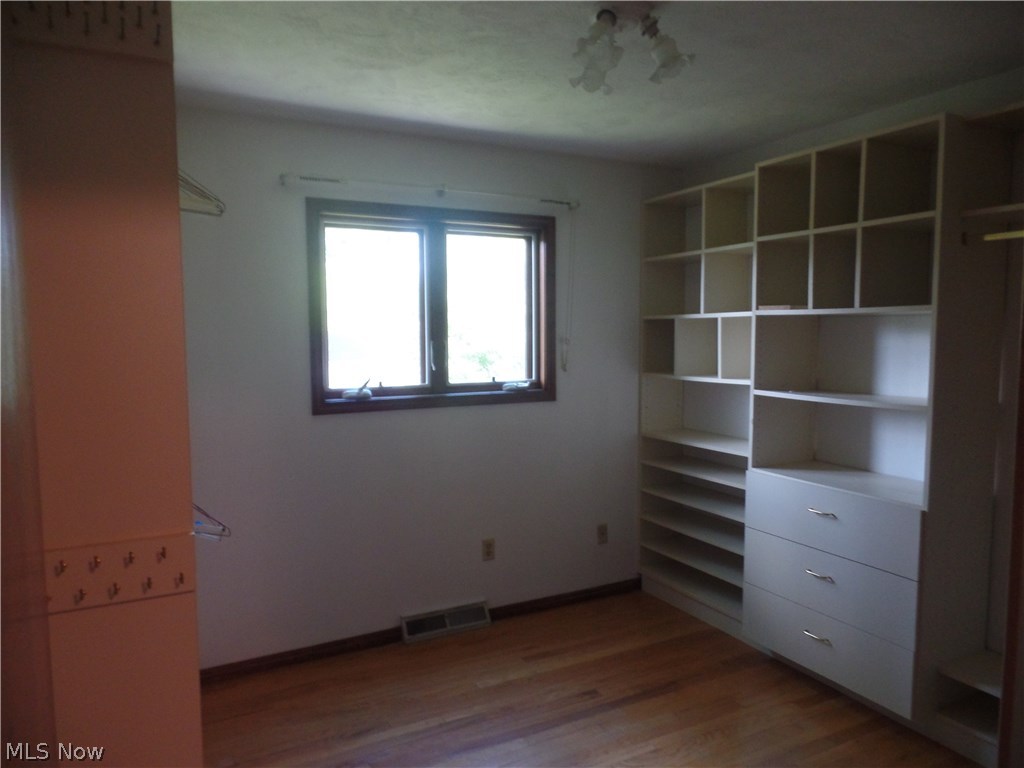 Sherwood Forest 04 - Residential