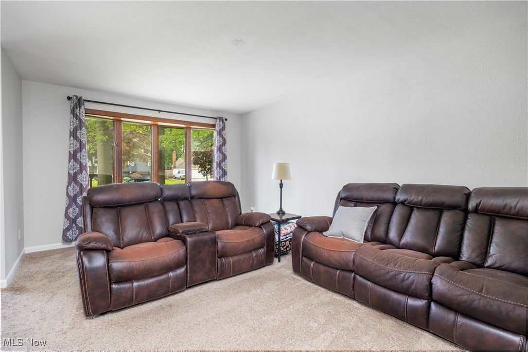 26444 Redwood Drive