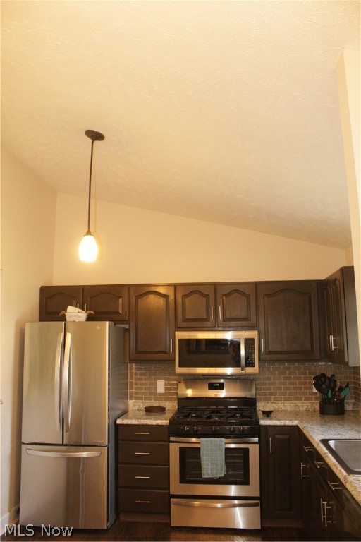 Madison Pkwy Estate #5 - Residential