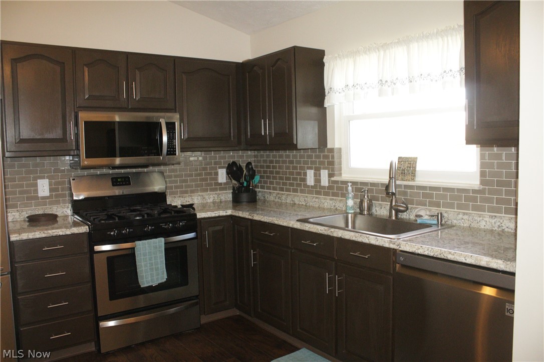 Madison Pkwy Estate #5 - Residential