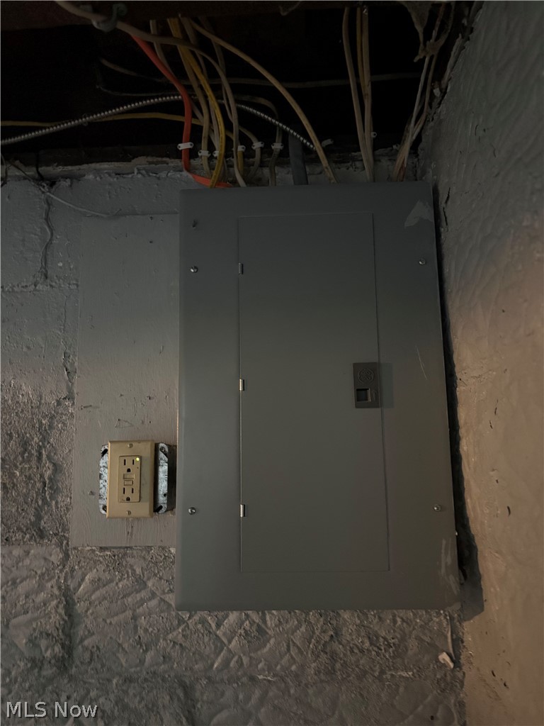 City/Youngstown - Residential