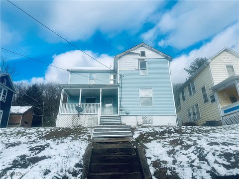 Homes For Sale - 310 5th Street<br/> Lowell, OH 45744