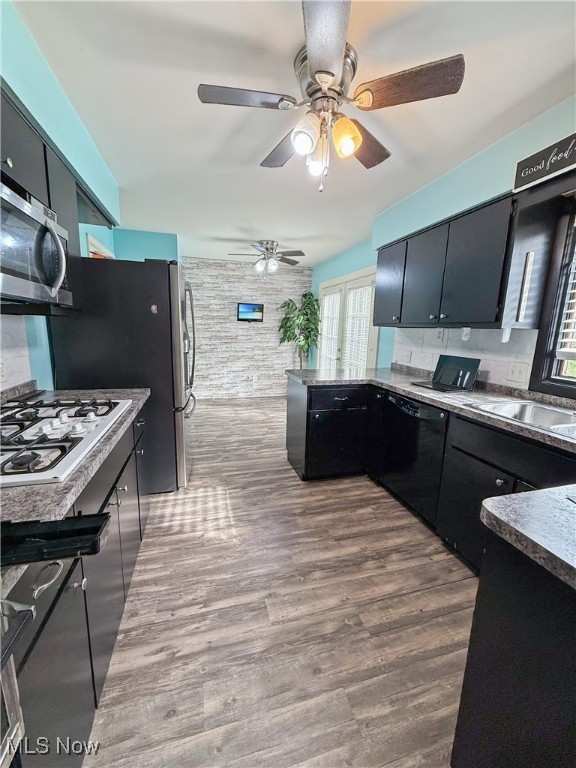 North Portage Path Estates - Residential