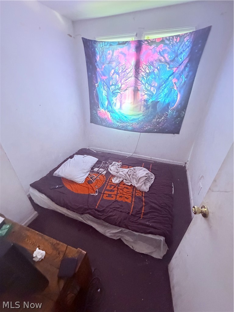 Halloway - Residential