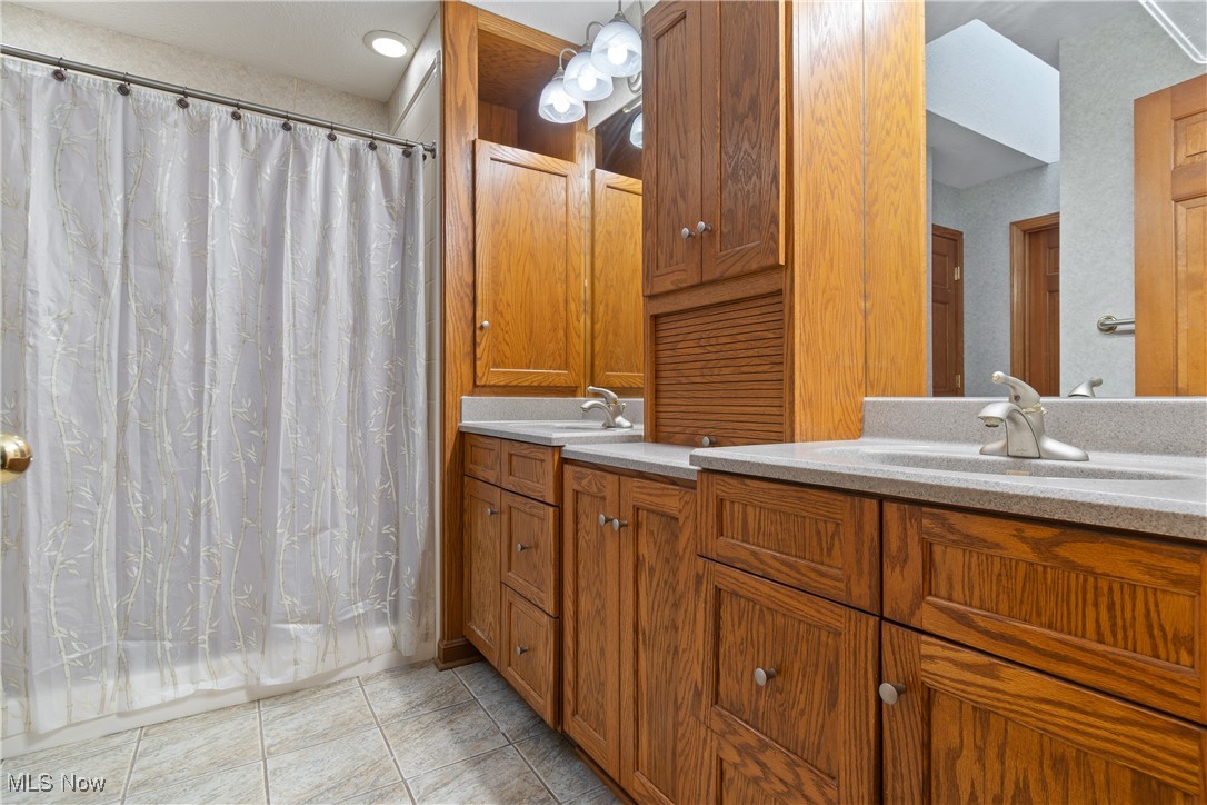 Hunters Crossing - Residential