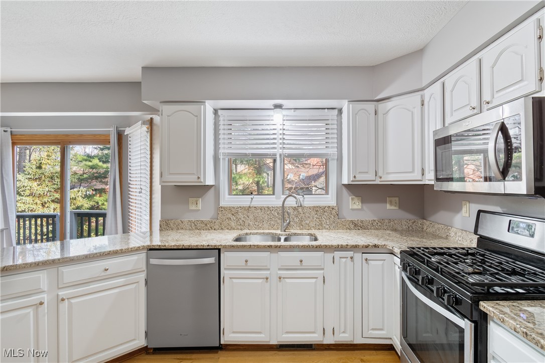 Hunters Crossing - Residential