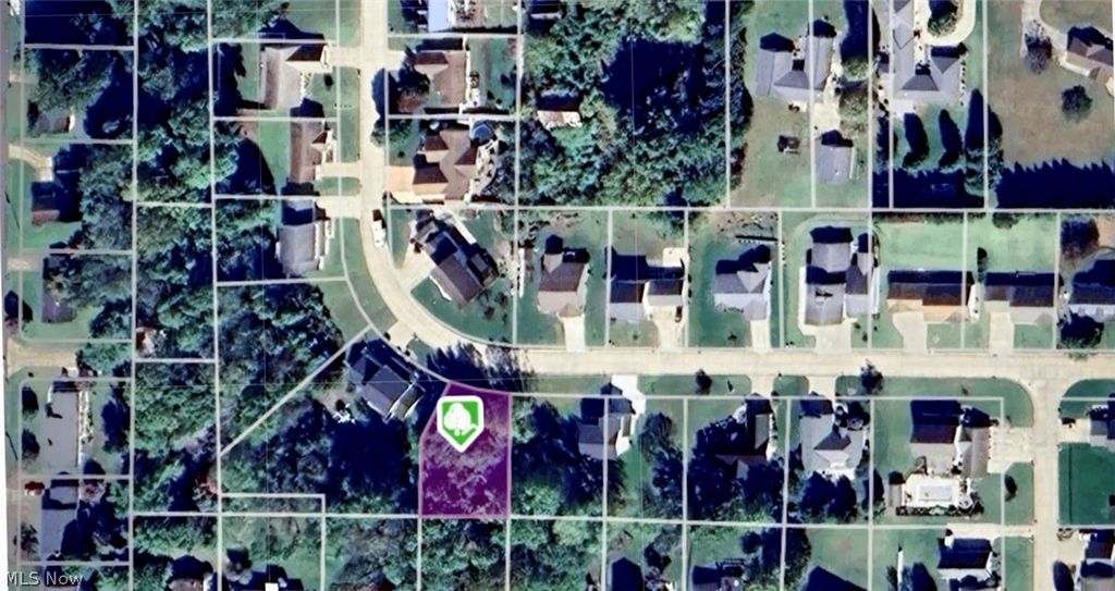 Photo of 112 Eldorado Dr, Marietta, OH 45750 (MLS # 5189266)