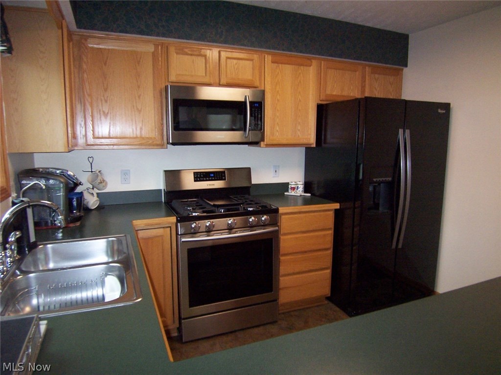 Woodbury Condo - Residential
