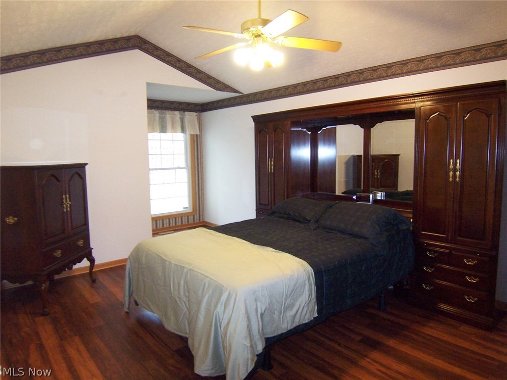 Woodbury Condo - Residential