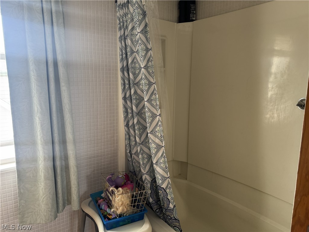 Barberton Realty Companys Wes - Residential