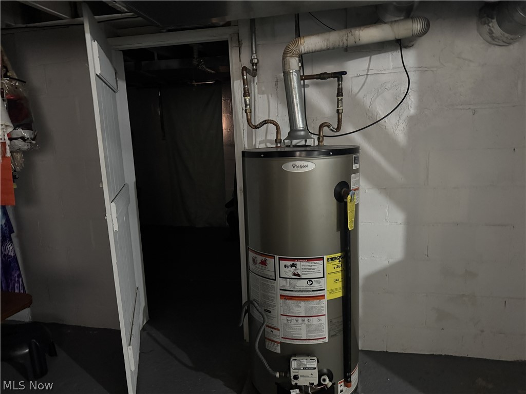 Barberton Realty Companys Wes - Residential