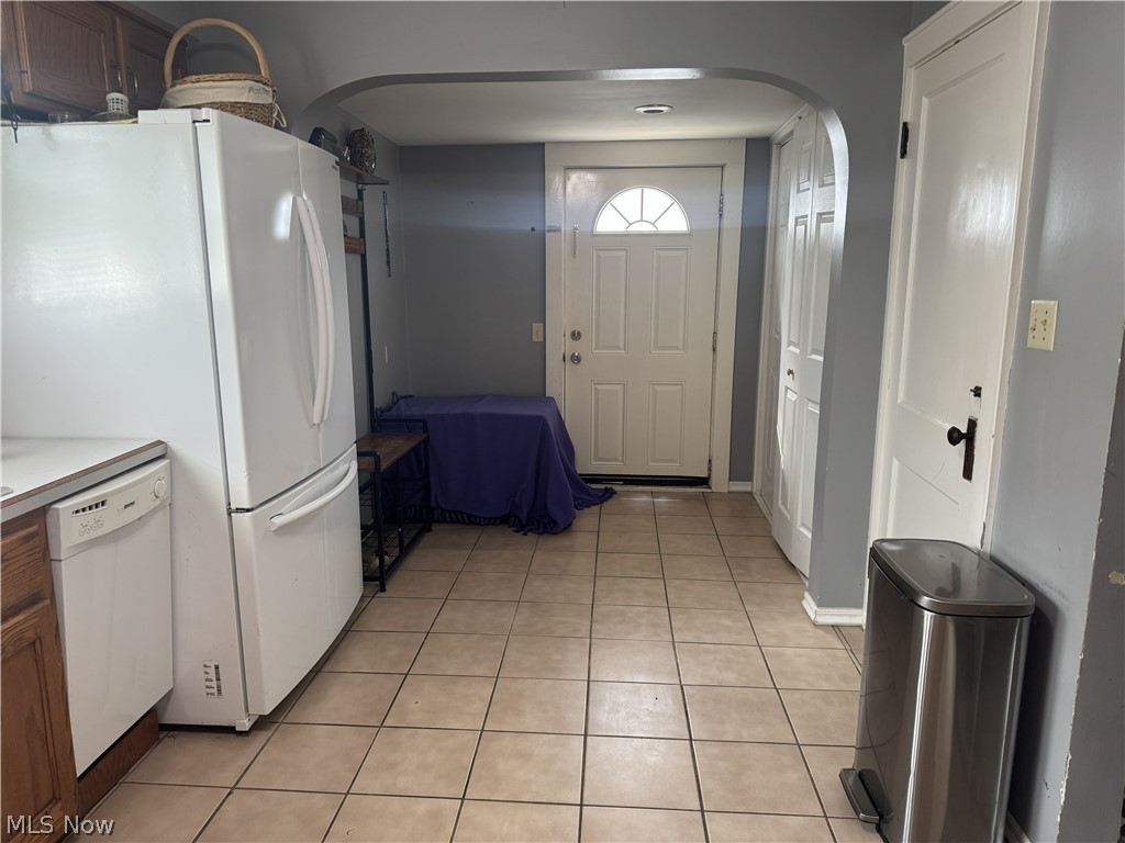 Barberton Realty Companys Wes - Residential