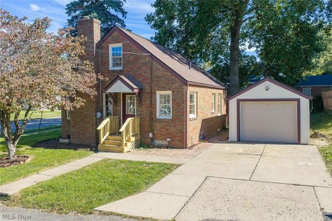Homes For Sale - 1588 25th Street<br/> Canton, OH 44709