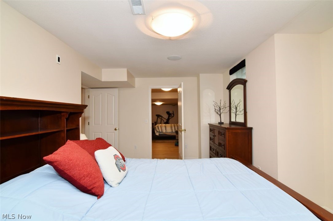 Country Club Village Ph 02 Clstr - Residential