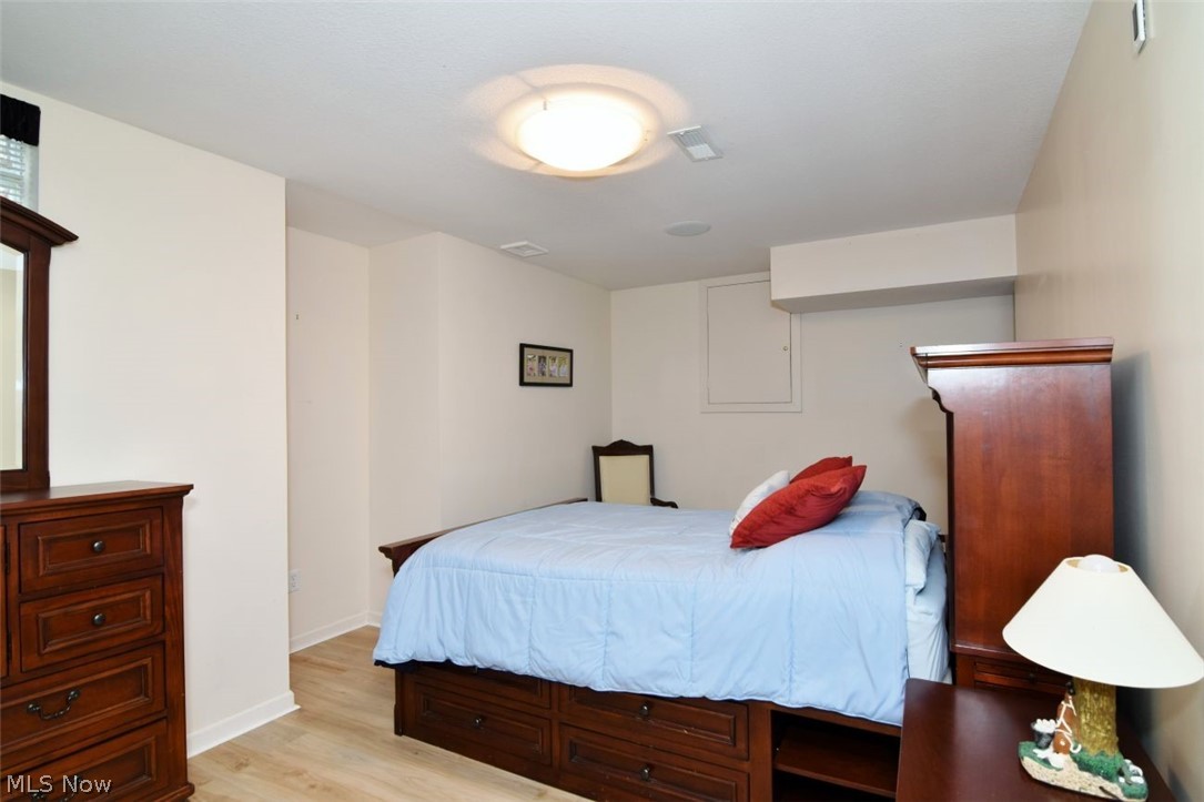 Country Club Village Ph 02 Clstr - Residential