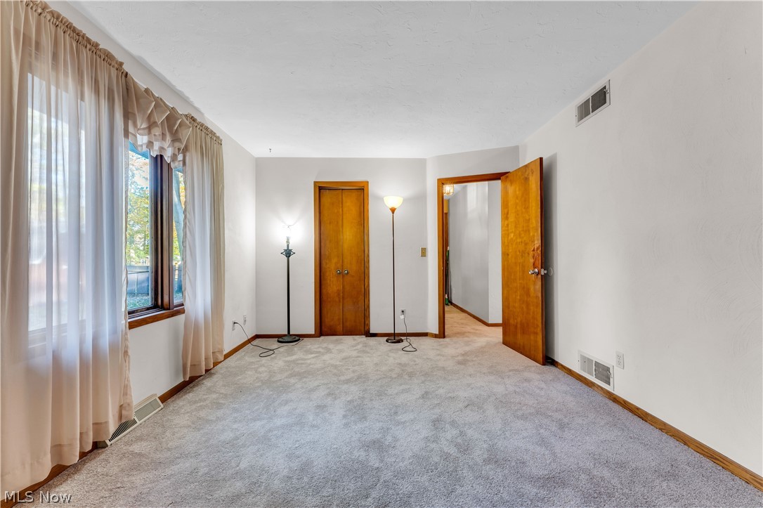 Seven Pines 01 - Residential