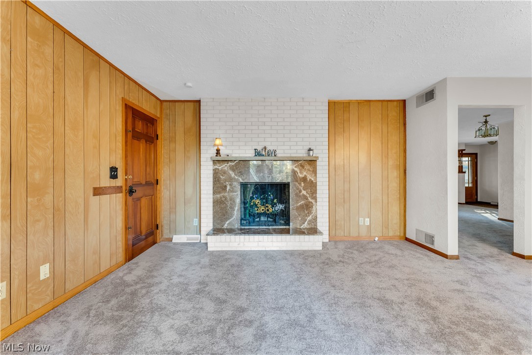 Seven Pines 01 - Residential