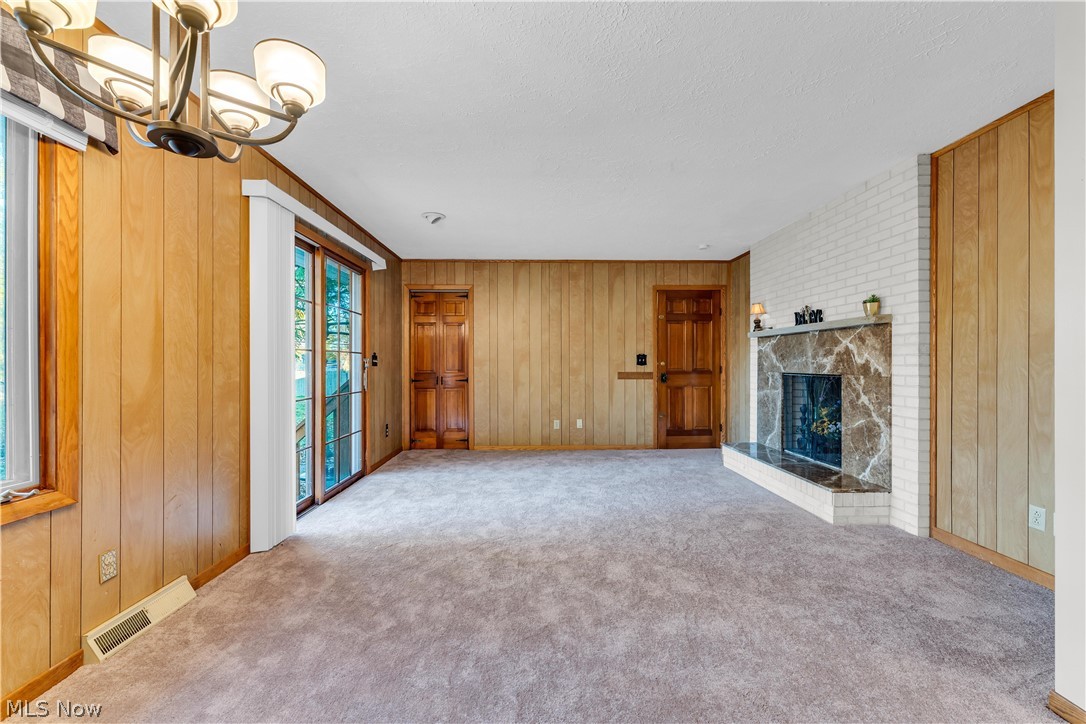 Seven Pines 01 - Residential