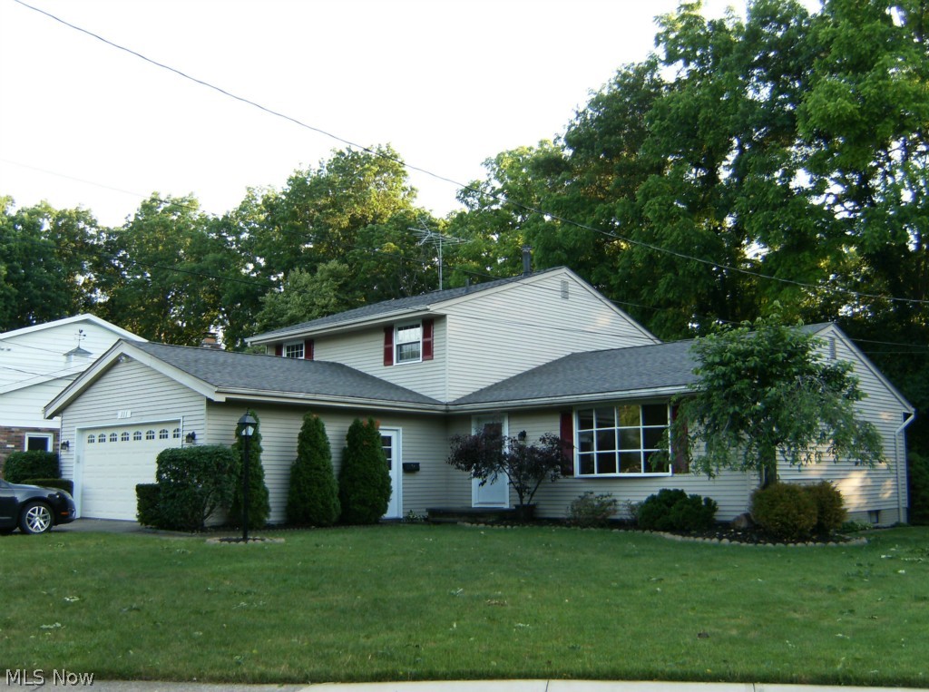 Briar Lake - Residential