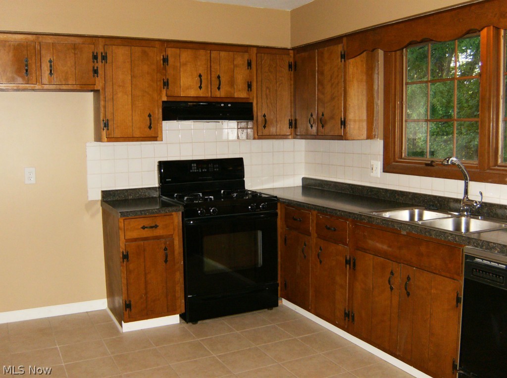 Briar Lake - Residential