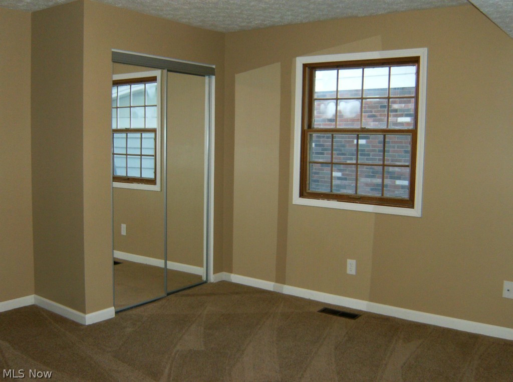 Briar Lake - Residential