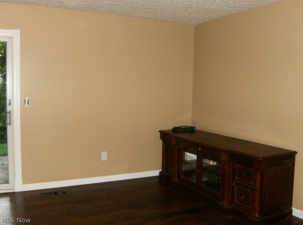 Briar Lake - Residential