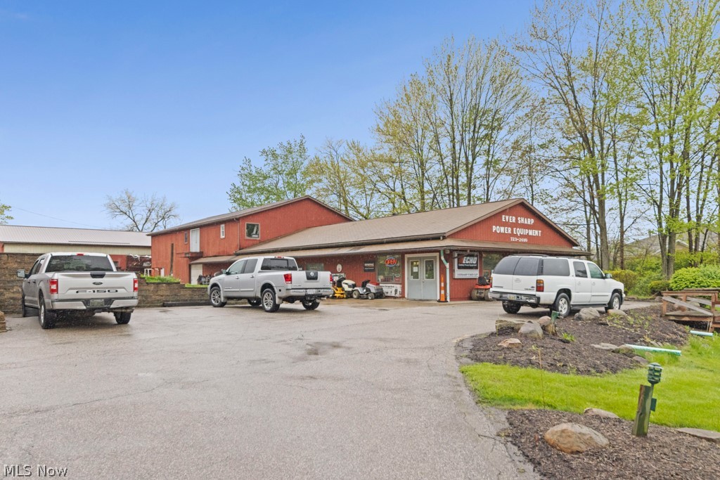 2480 & 2464 Medina Road
