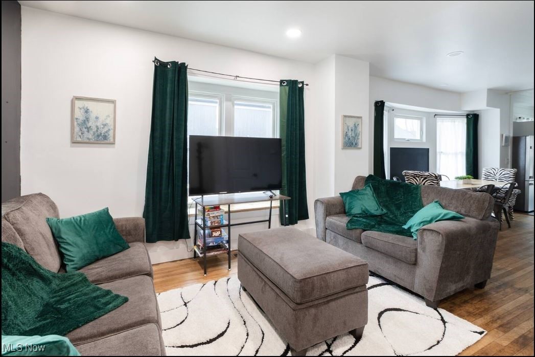 Wade - Residential Income