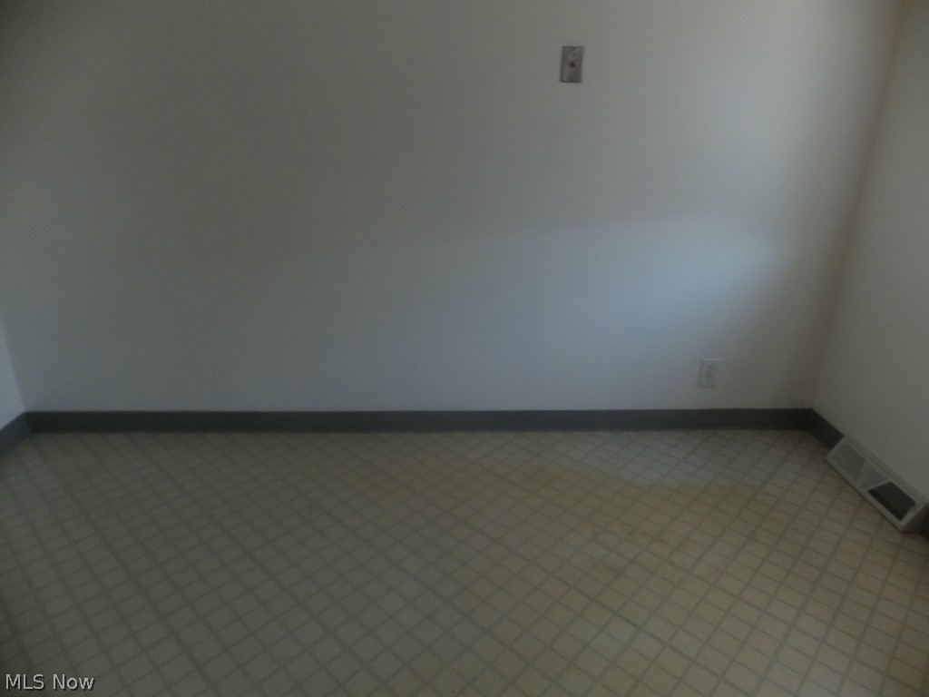 Tuxedo Ext Allotment/M C Aupin - Residential Income