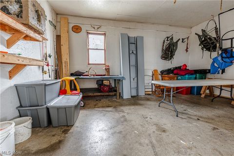 Tiny photo for 16350 Nauvoo Road, Middlefield, OH 44062 (MLS # 5190198)