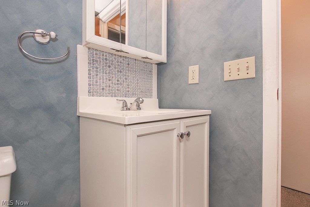 Oak Knolls Condo - Residential