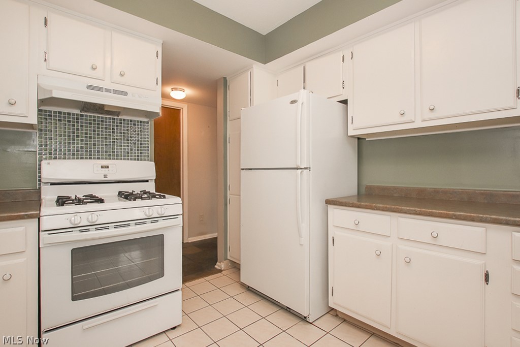 Oak Knolls Condo - Residential