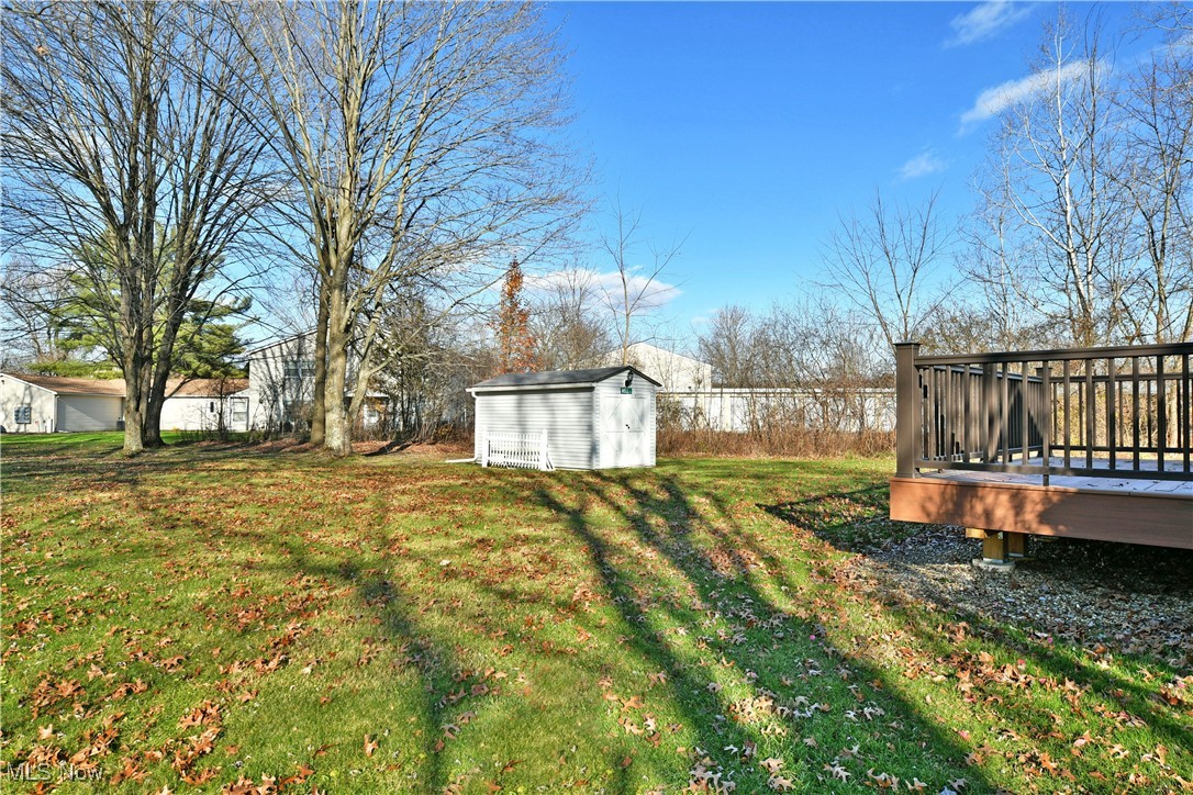 2476 Cheeks Court, Cortland, Ohio image 9