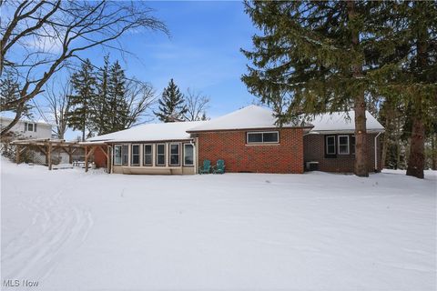 Tiny photo for 1549 W Sprague Road, Broadview Heights, OH 44147 (MLS # 5179807)