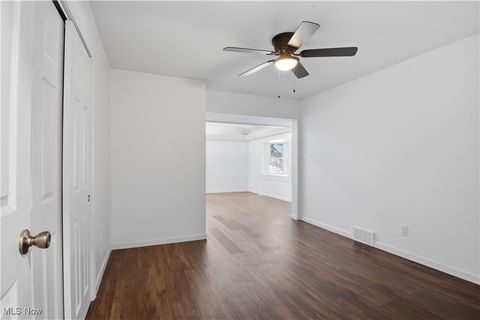 Tiny photo for 1549 W Sprague Road, Broadview Heights, OH 44147 (MLS # 5179807)