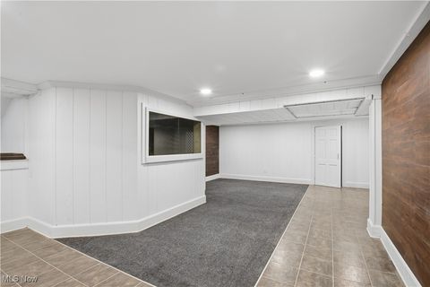 Tiny photo for 1549 W Sprague Road, Broadview Heights, OH 44147 (MLS # 5179807)