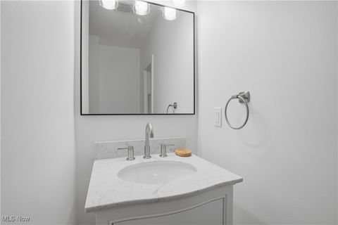 Tiny photo for 1549 W Sprague Road, Broadview Heights, OH 44147 (MLS # 5179807)