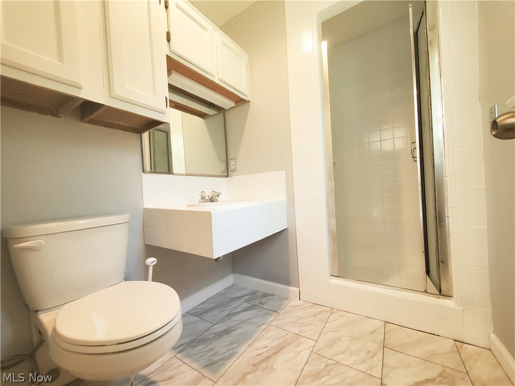 Lancaster Ests/Frank Mavecs - Residential