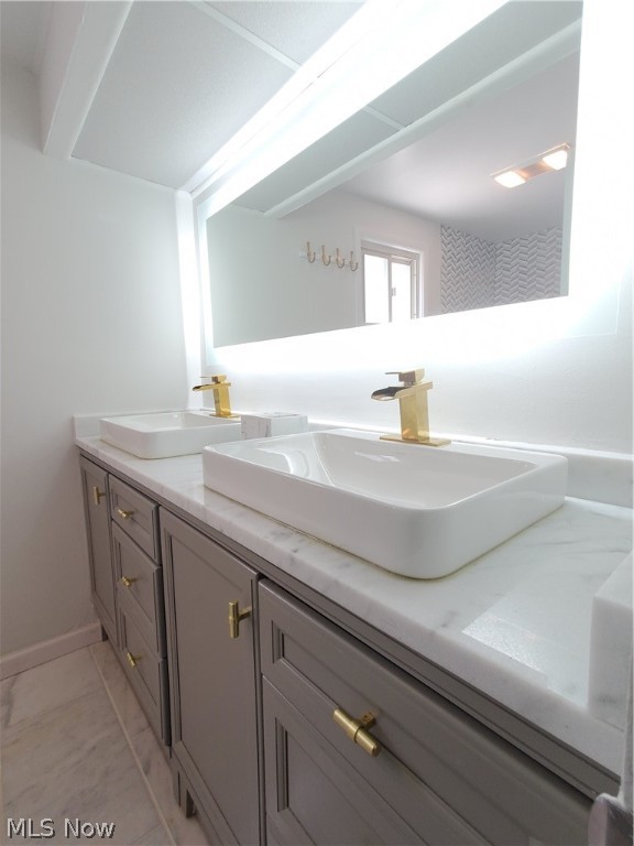 Lancaster Ests/Frank Mavecs - Residential