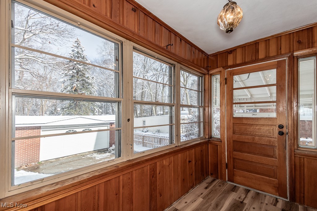 City/Willoughby 13 - Residential