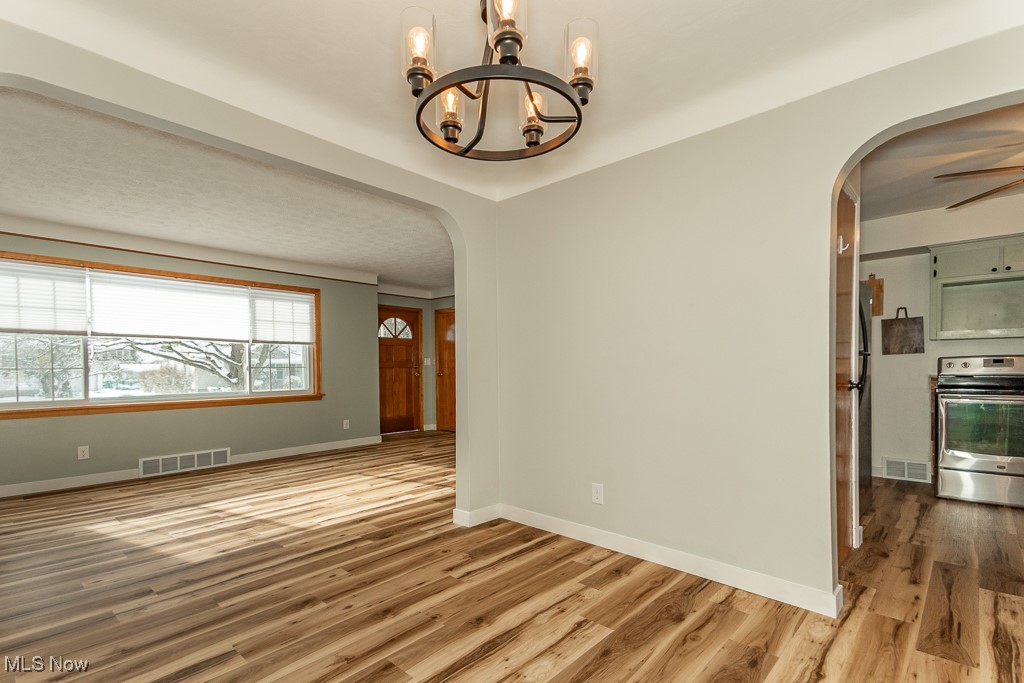 City/Willoughby 13 - Residential