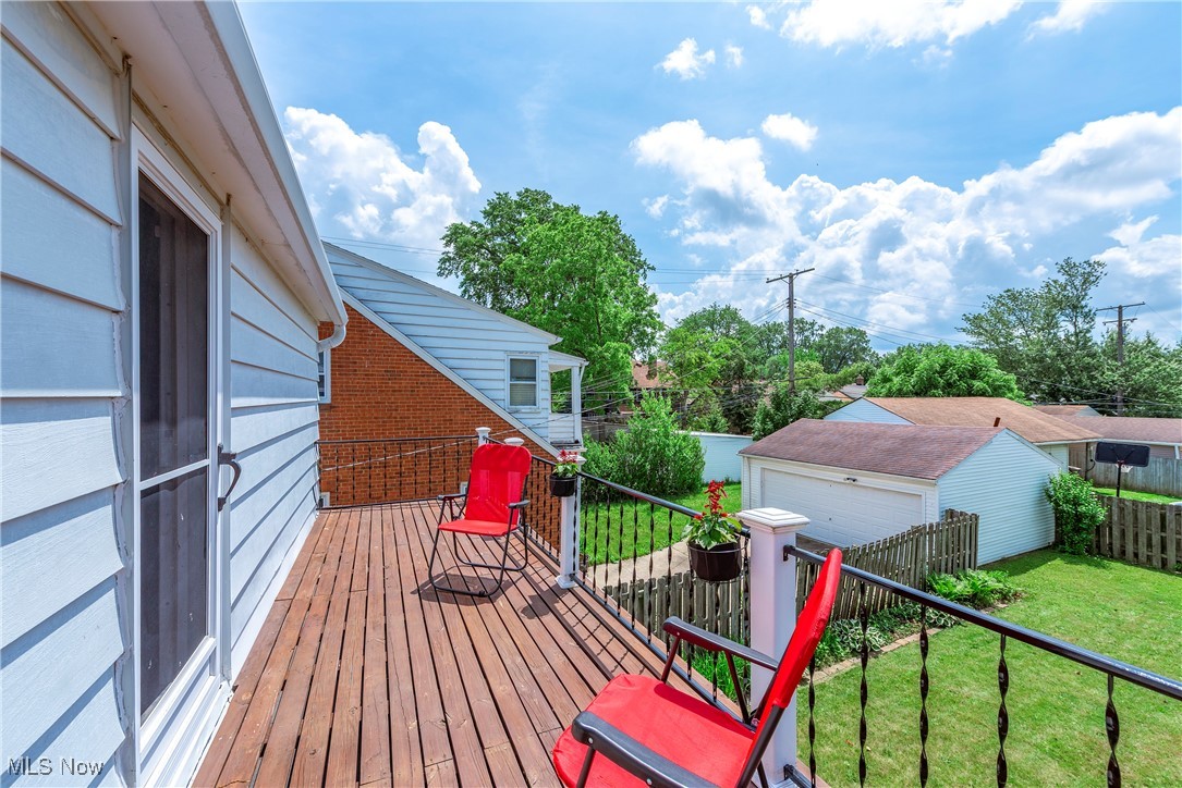 Cleveland, Ohio 44111, United States, 3 Bedrooms Bedrooms, ,1 BathroomBathrooms,Residential,Pending,154665