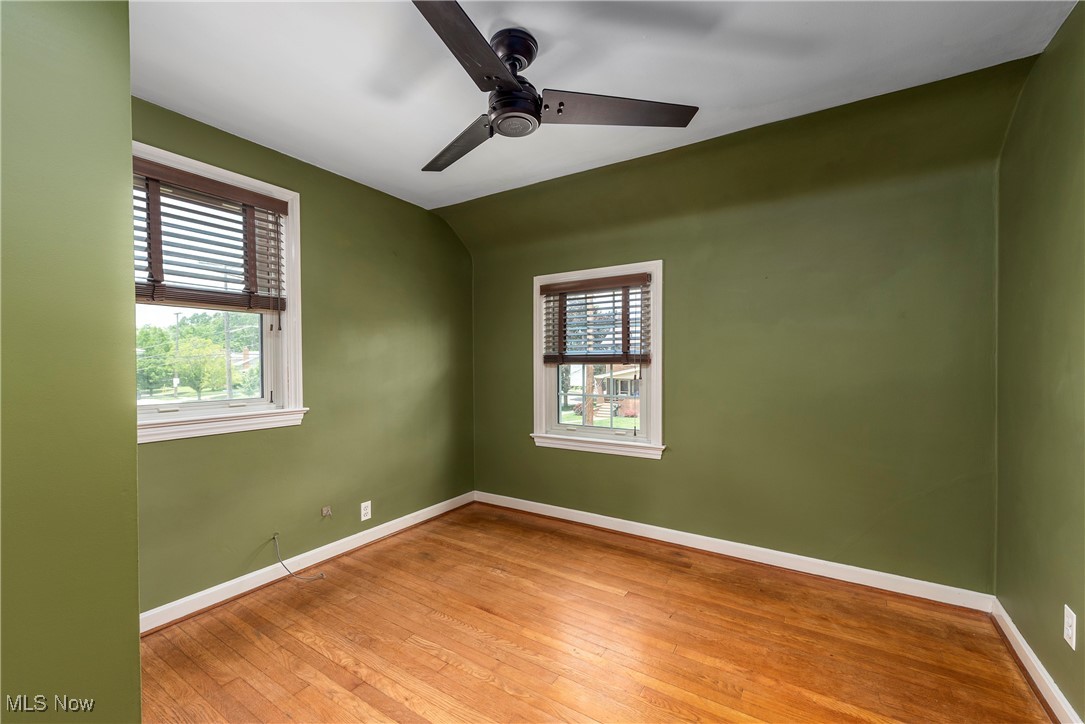 Cleveland, Ohio 44111, United States, 3 Bedrooms Bedrooms, ,1 BathroomBathrooms,Residential,Pending,154665