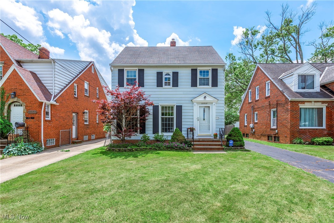 Cleveland, Ohio 44111, United States, 3 Bedrooms Bedrooms, ,1 BathroomBathrooms,Residential,Pending,154665