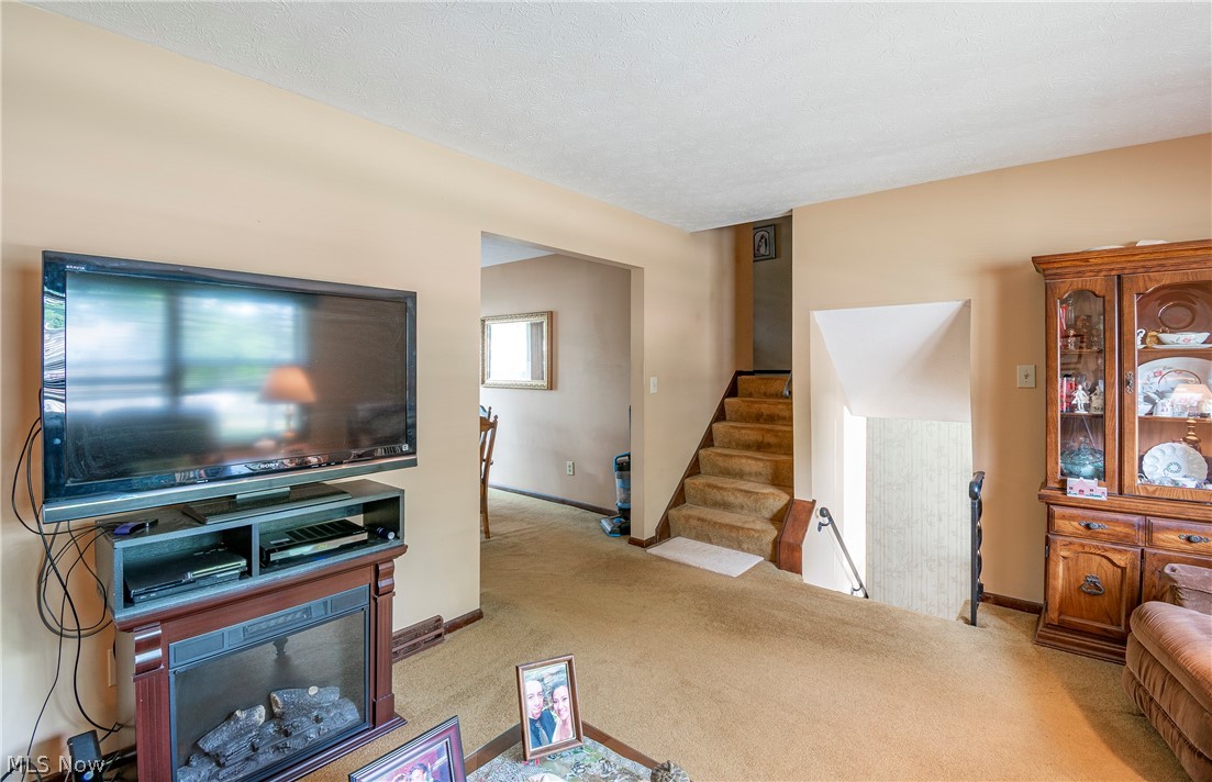 Vill Gr Sub - Residential