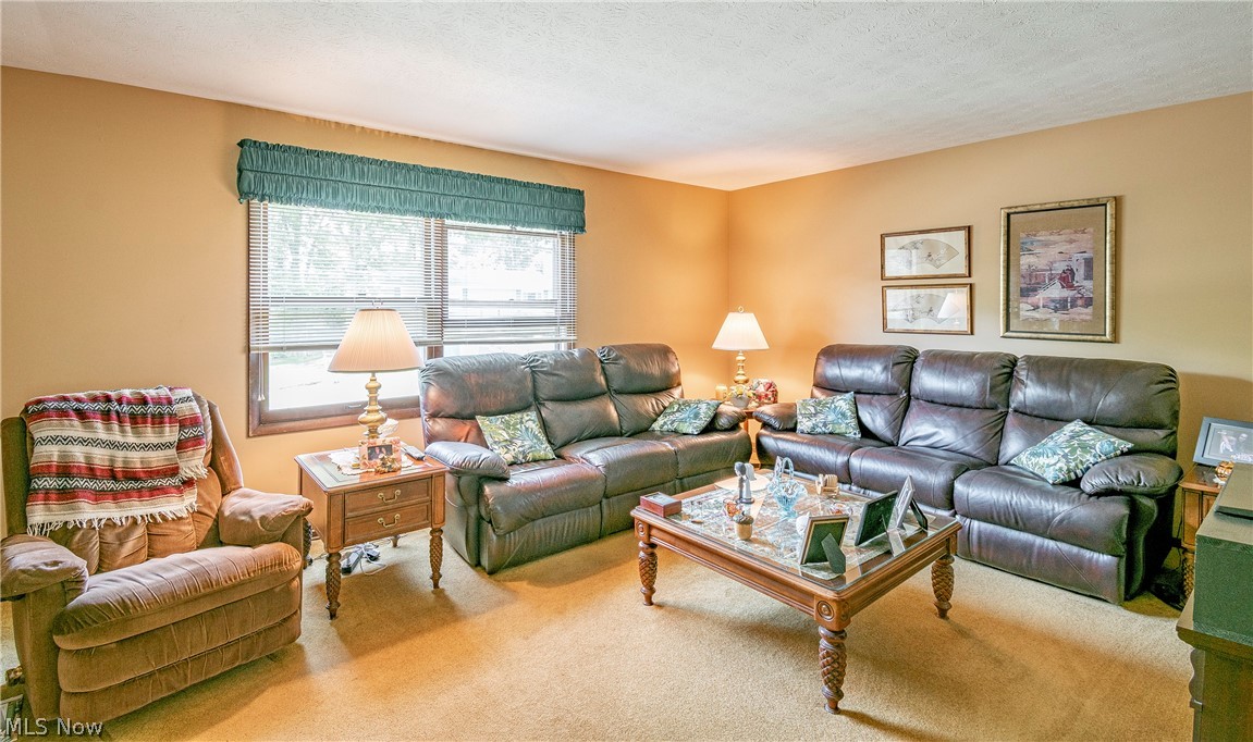 Vill Gr Sub - Residential